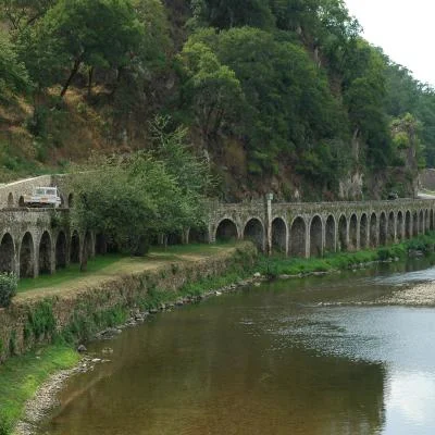 Places to visit around Hameau des Lacs